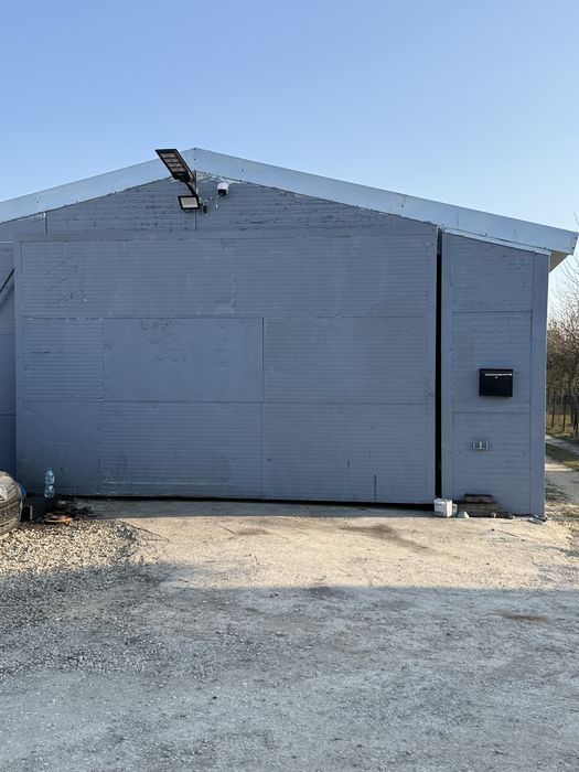 Plyty warstwowe scienne i dachowe hala 180m 10cm 15cm 20cm