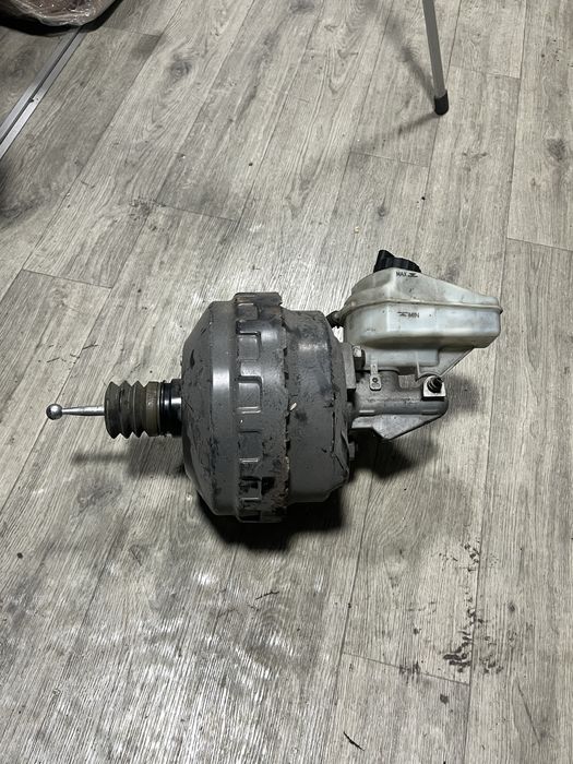 Усилитель тормозов VAG 1k2614105T