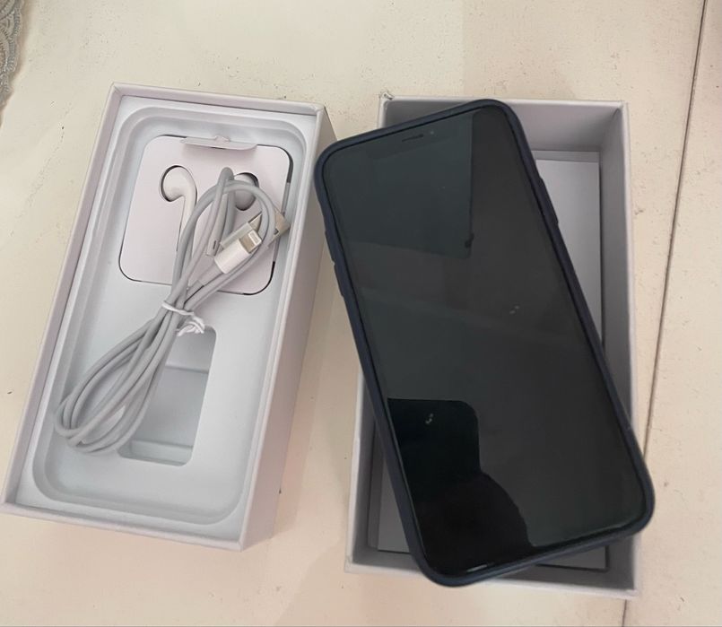 Iphone XR 128gb 81% акб