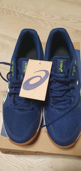 Волейбольні кросівки Asics