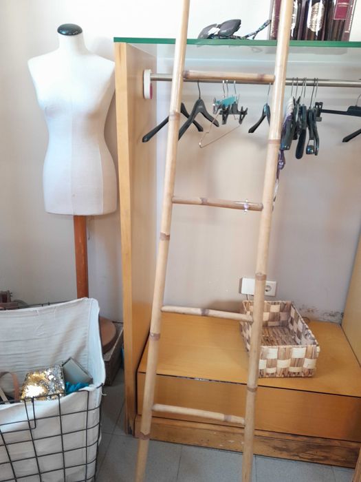 Escada porta toalhas ou outros...