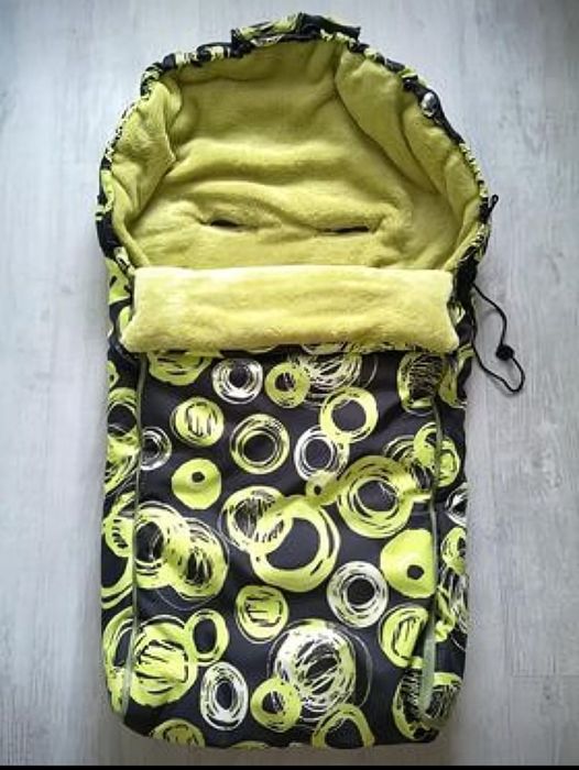 Śpiwór do wózka z bardzo ciepłym futerkiem, śpiworek, do spacerówki