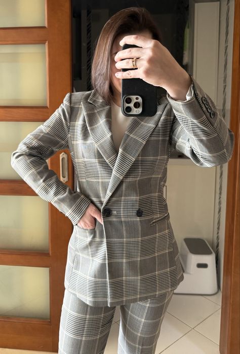 Костюм фірми H&M