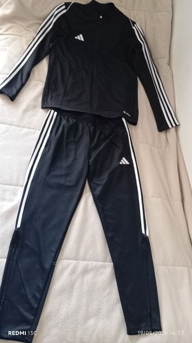 Fato adidas novo
