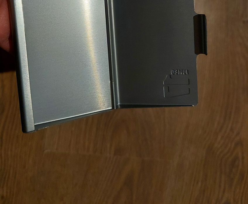 Wizytownik aluminiowy