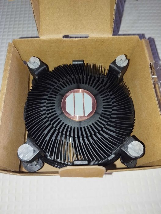 [Novo] Dissipador cooler intel nunca usado com pasta térmica pre-instalada
