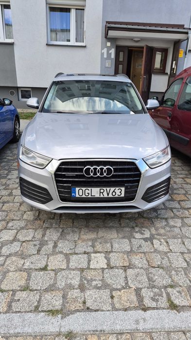 Samochód Audi Q3