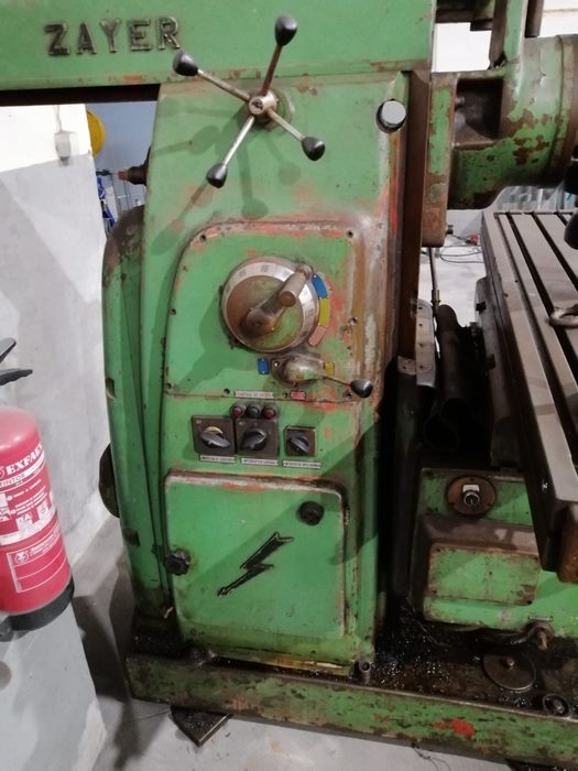 Fresadora automatica