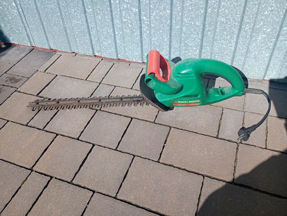 Nożyce do żywopłotu elektryczne