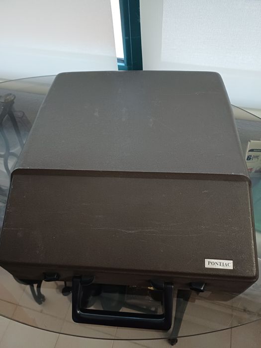 Maquina de escrever vintage "Pontiac"