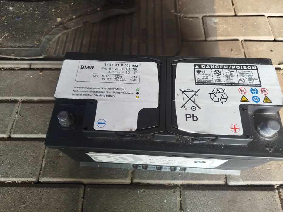Akumulator BMW 90Ah 720