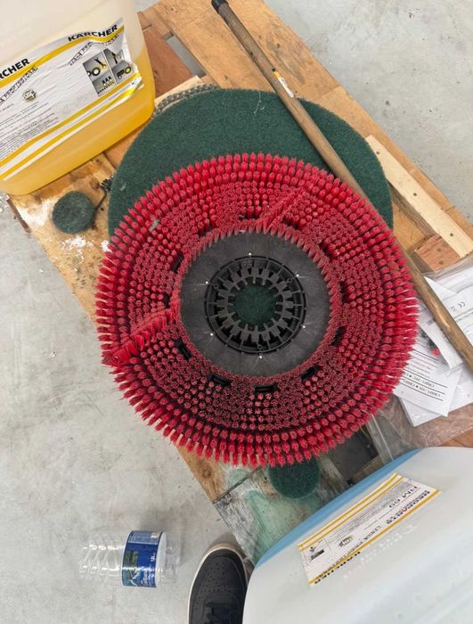 AUTOLAVADORA KÄRCHER PRO BD 50/50 C — A BATERIA