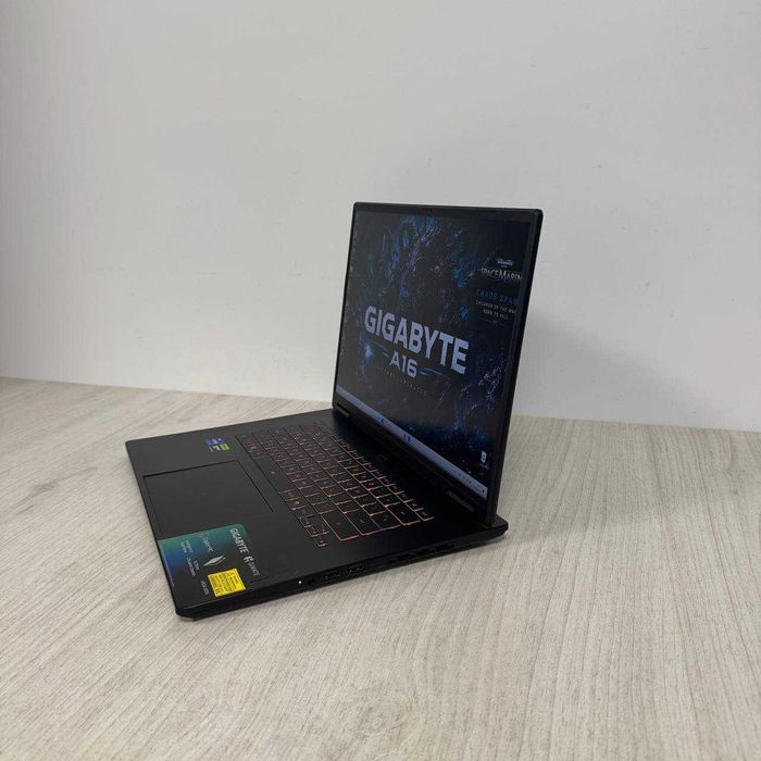 Gigabyte A16 CVH  2K IPS 240Hz i7-13620H 16GB SSD 1TB RTX 5060