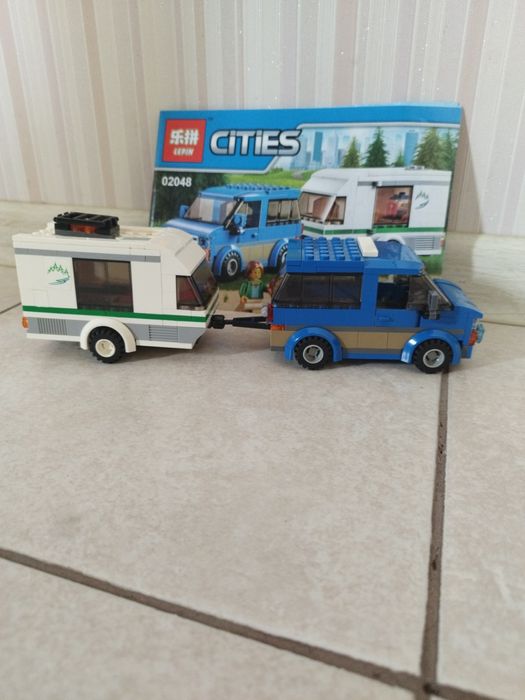 Lego лего машина з трейлером, будинком на колесах