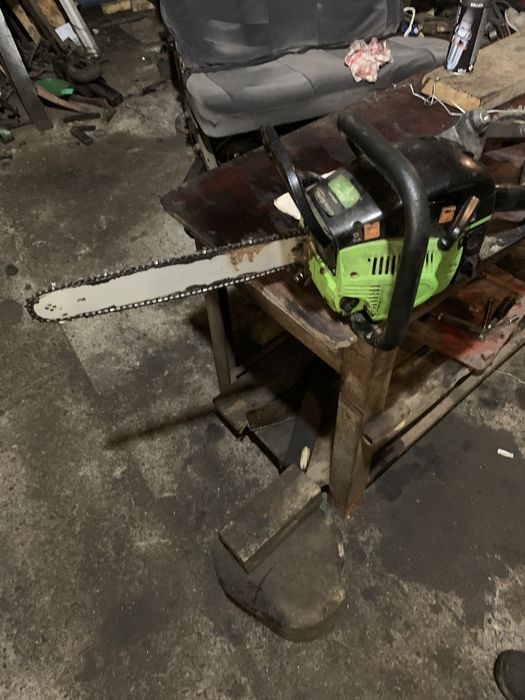 Німецька бензопила Grune Garter 6000