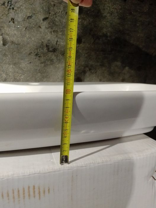 Umywalka ceraStyle Nova