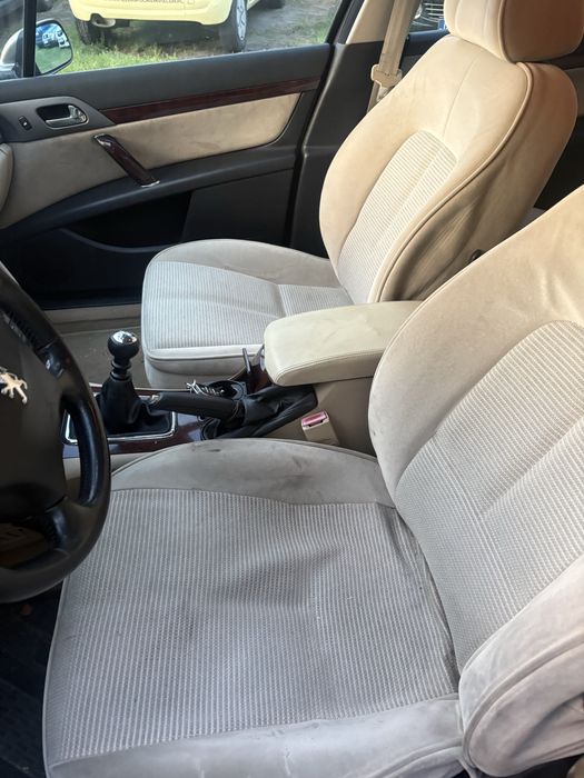 Siedzenia fotele peugeot 407 executive welur