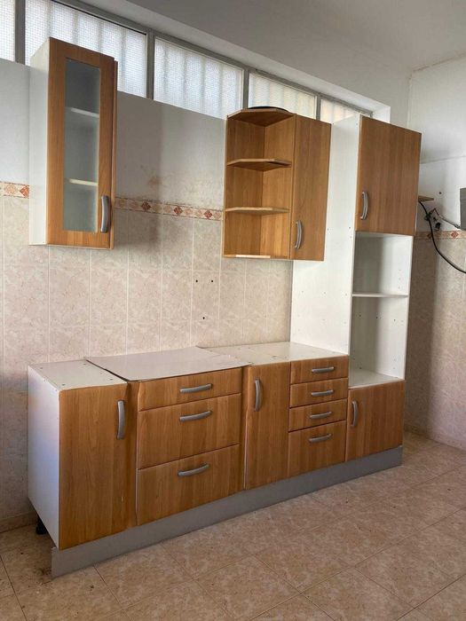 Cozinha completa em ótimo estado!