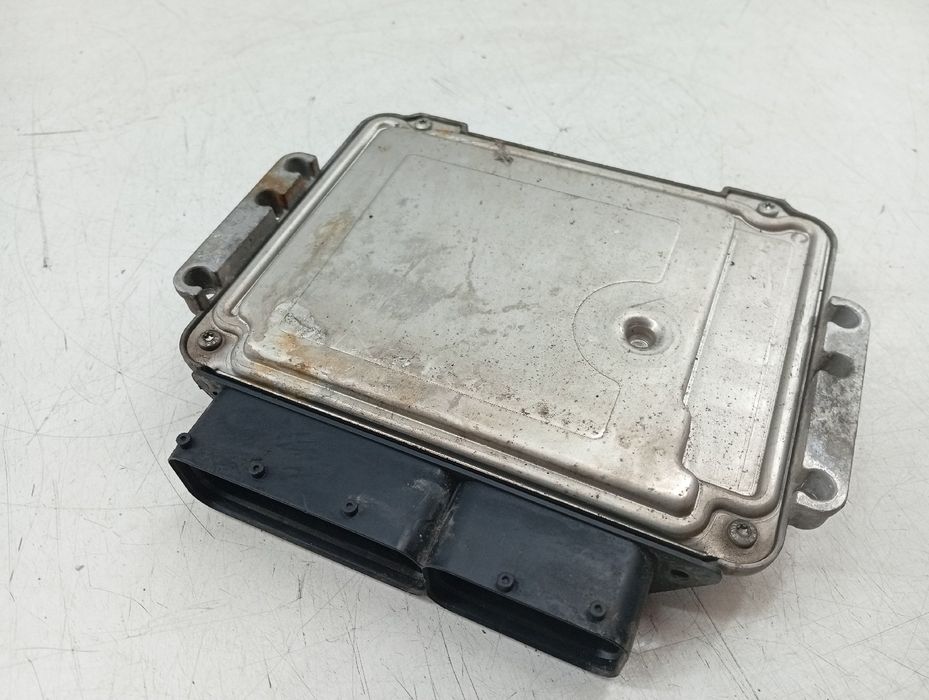 Centralina de Motor - OPEL Astra H GTC (A04) | 05 - 10
