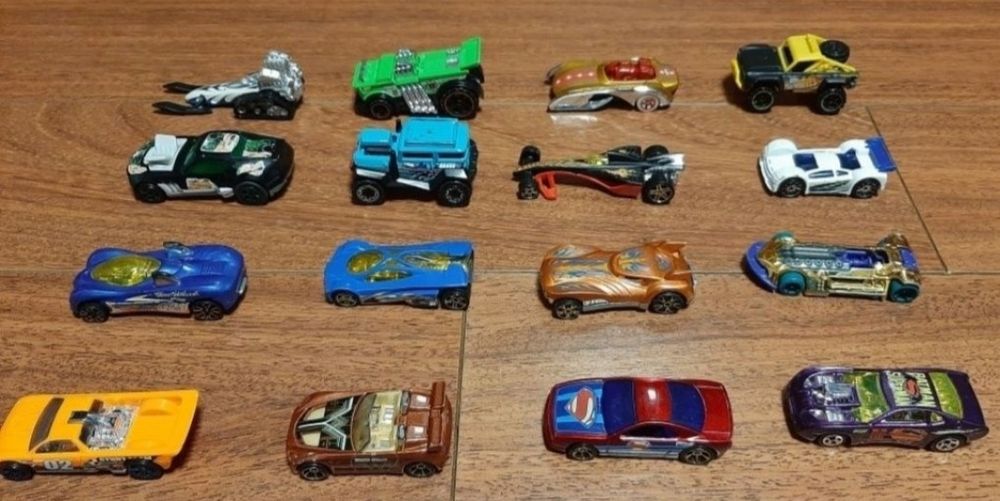 Машинки Хот Вилс (Hot Wheels)