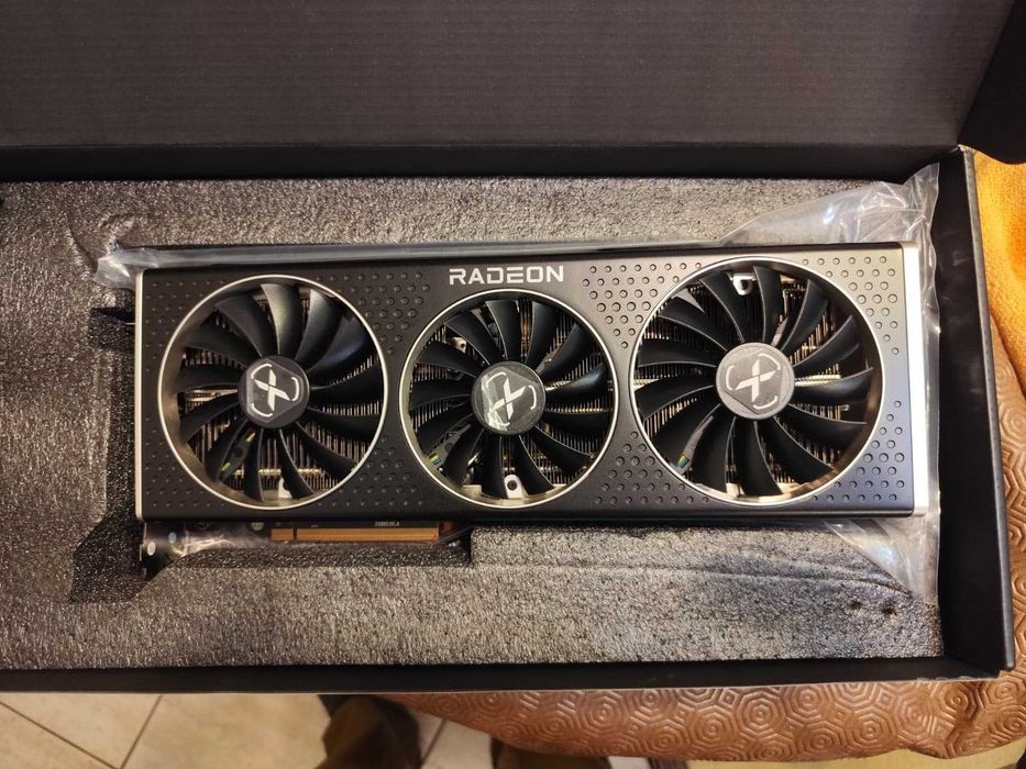 VENDO: AMD Radeon RX 6800 XT XFX — Estado Impecável + Benchmarks Provados