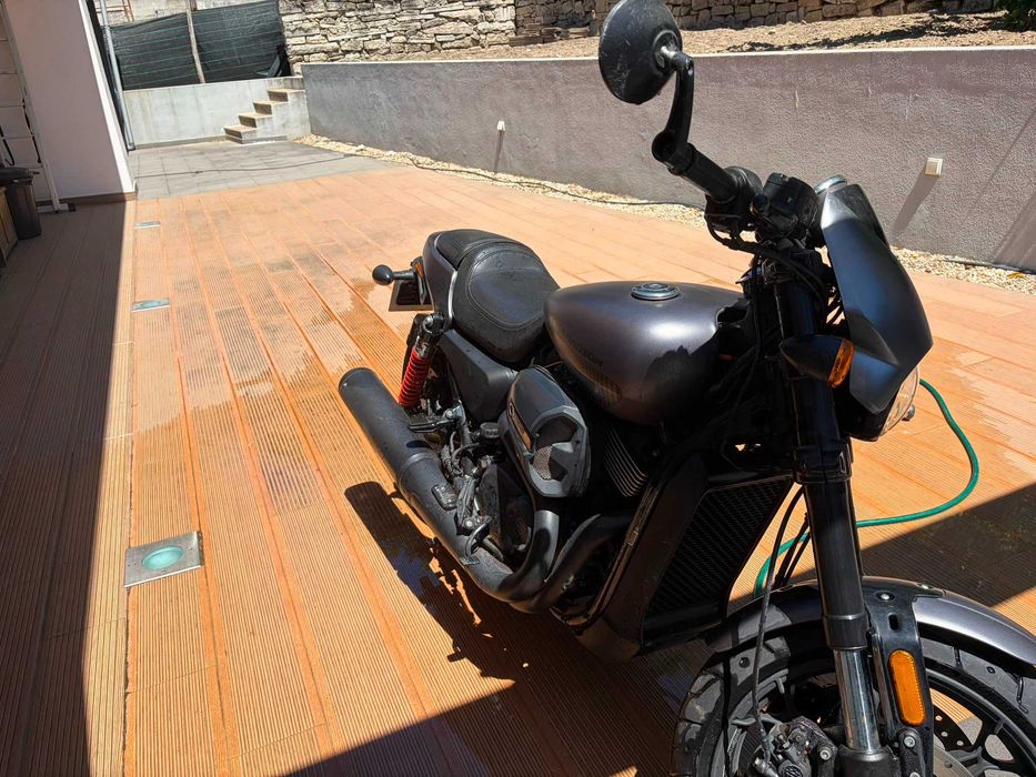 Vendo Moto Harley- Davidson Street 750 (XG750) ano 2017, com apenas 11 000Kms