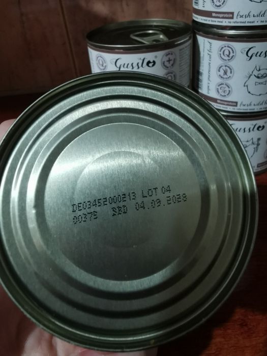 Karma Gussto 6 szt. puszek 200 g - dzik