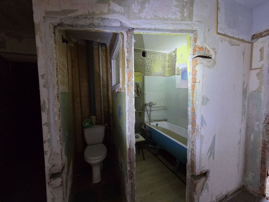 3к Продам ул.Суворова 15а ( Шепарда), Титова