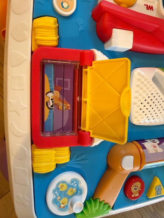 Stoliczek edukacyjny Fisher-Price DRH37