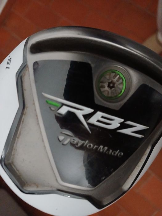 Vende se material de Golf.