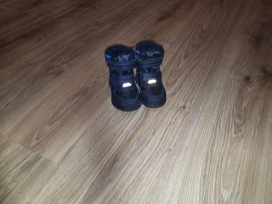 Buciki zimowe dla chłopczyka