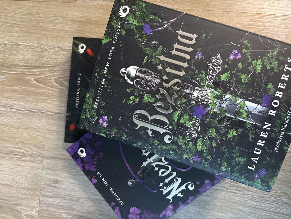 Bezsilna Lauren Roberts