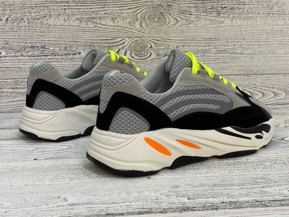 Adidas Yeezy Boost Розміри 43-45. Рефлективні кросівки Адідас Ізі буст