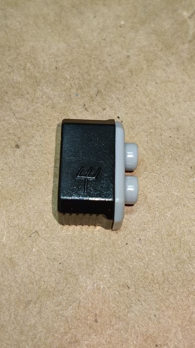 wtyczka Shimano do dynama w piaście