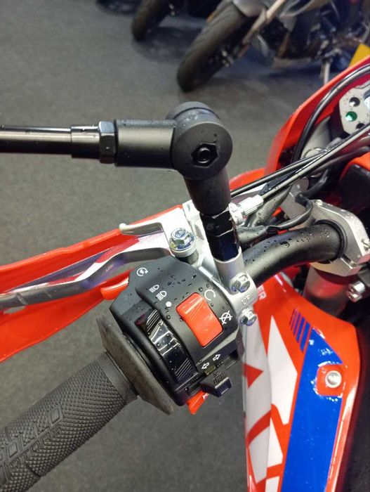 Мотоцикл Apollo Thunder 250