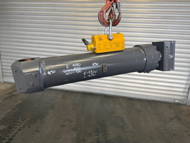 nowy siłownik hydrauliczny średnica 200 mm