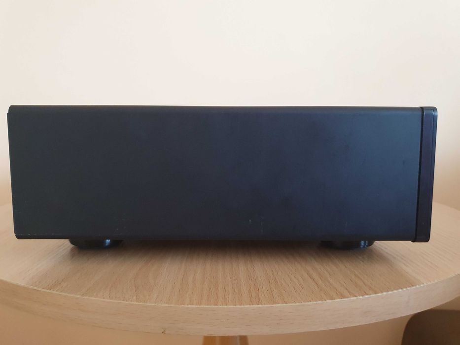 Cambridge Audio Azur 650A