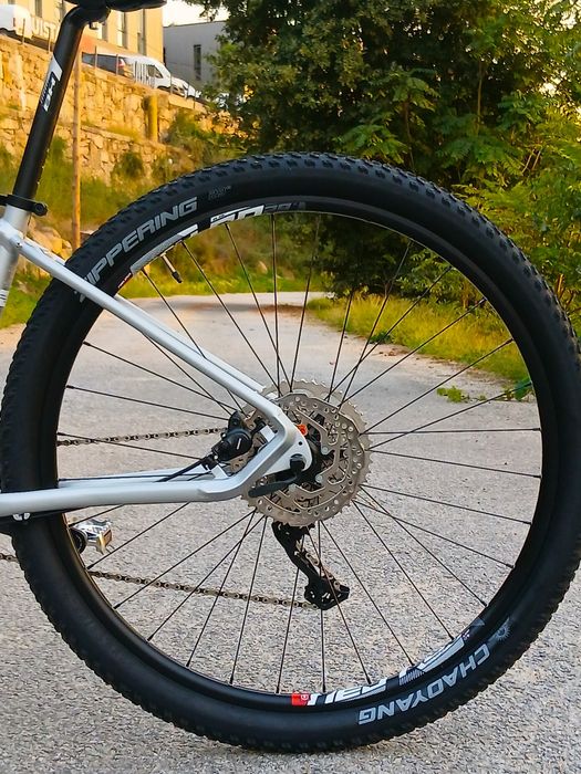 2025 Bicicleta BH 29" BTT(negociável)