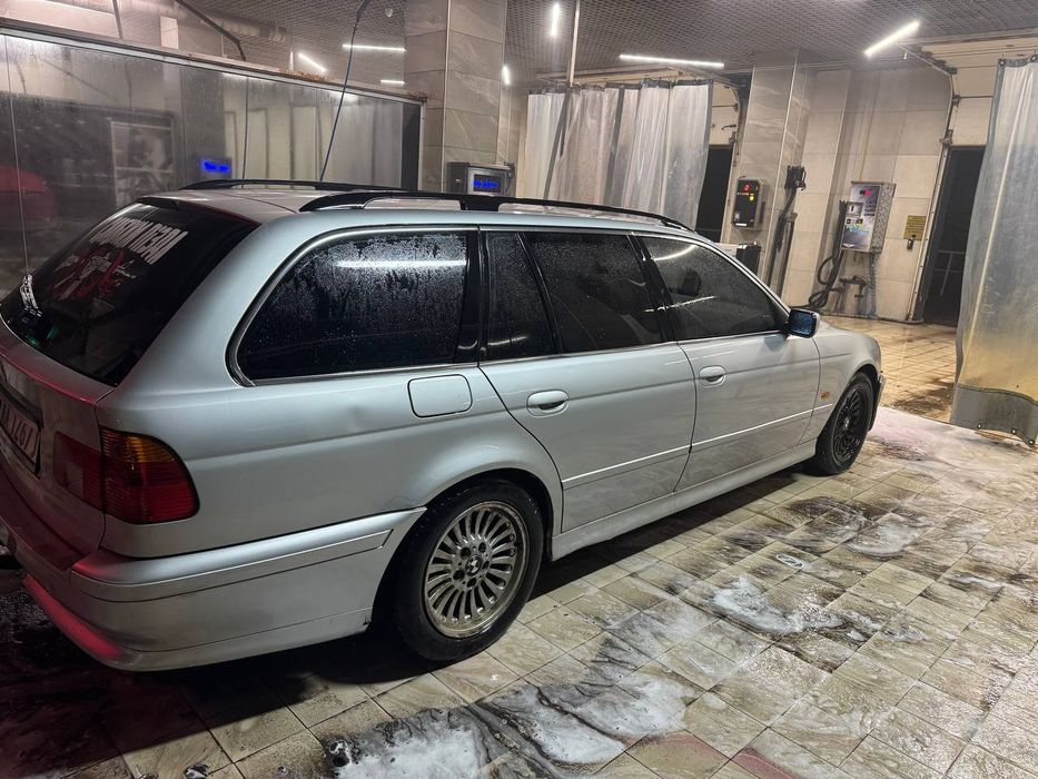 Продам БМВ е39 2,5дизель 2001 року