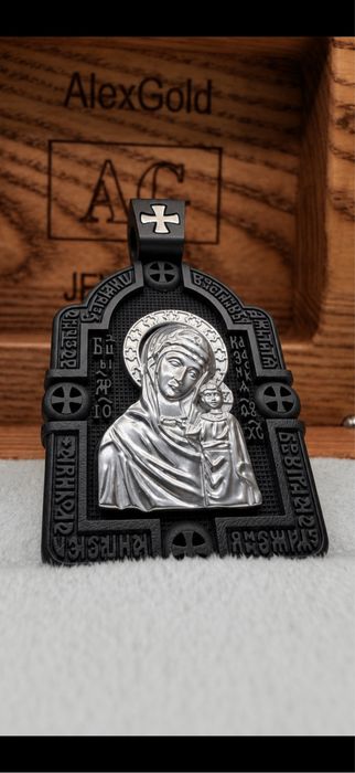 Православный кулон с ликами святых 585 и дерев эбен