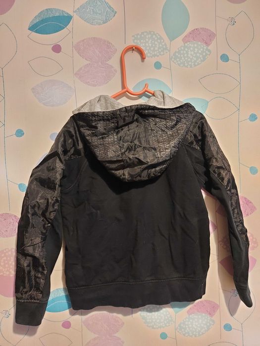 Bluza chłopięca z kapturem