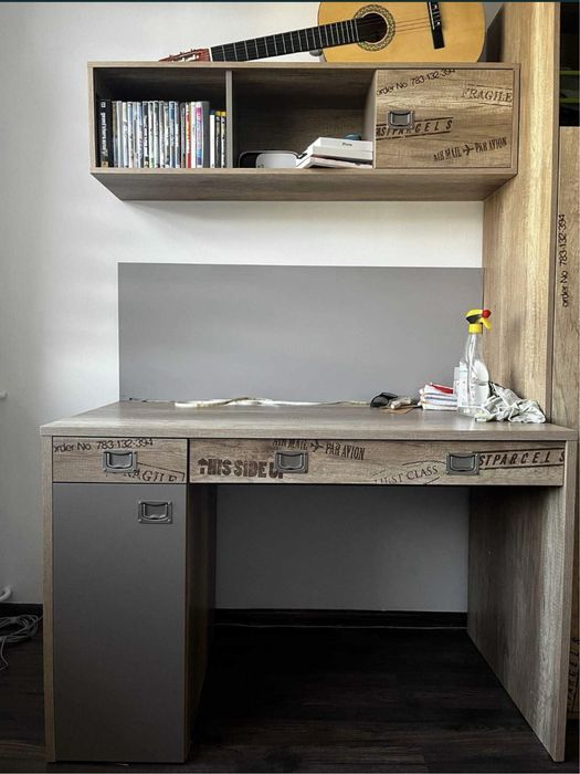 Biurko marki Voyager