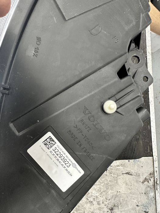 Volvo xc40 conjunto faróis full led 2018