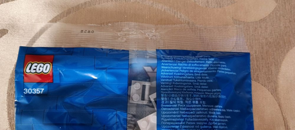 5. Nowy polybag lego  30357