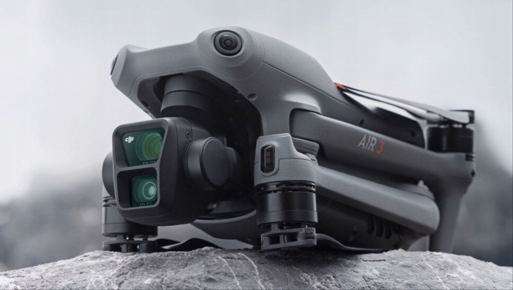 Sprzedam DJI Air 3 RC 2 Fly More Combo