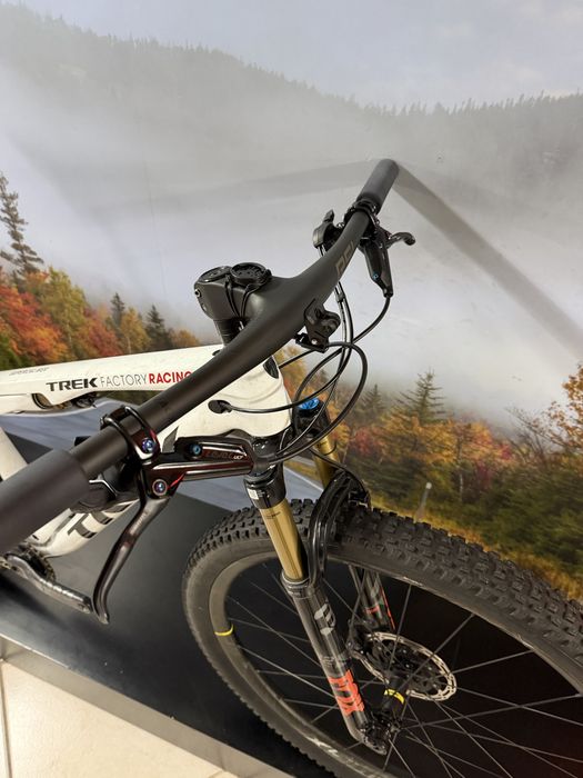 Trek Supercaliber Factory Racing