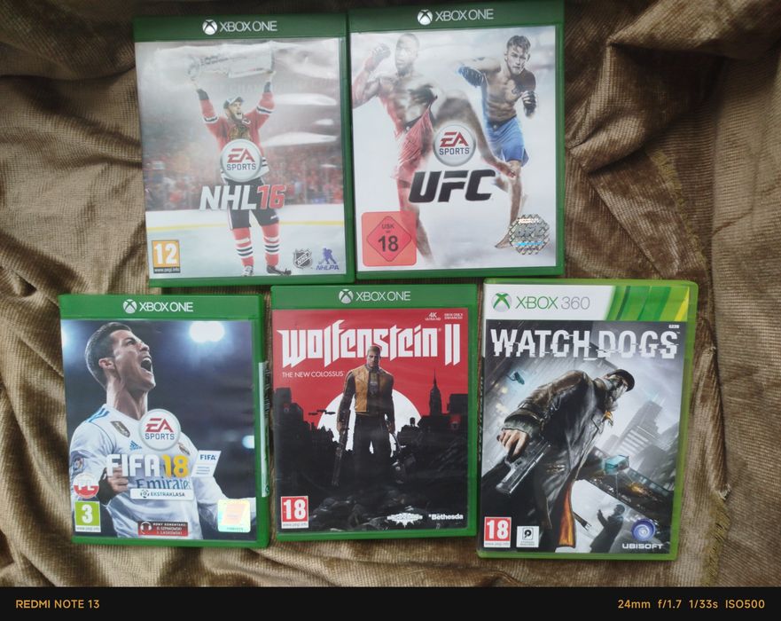 Xbox One 1TB + 2 pady + 5 Gier