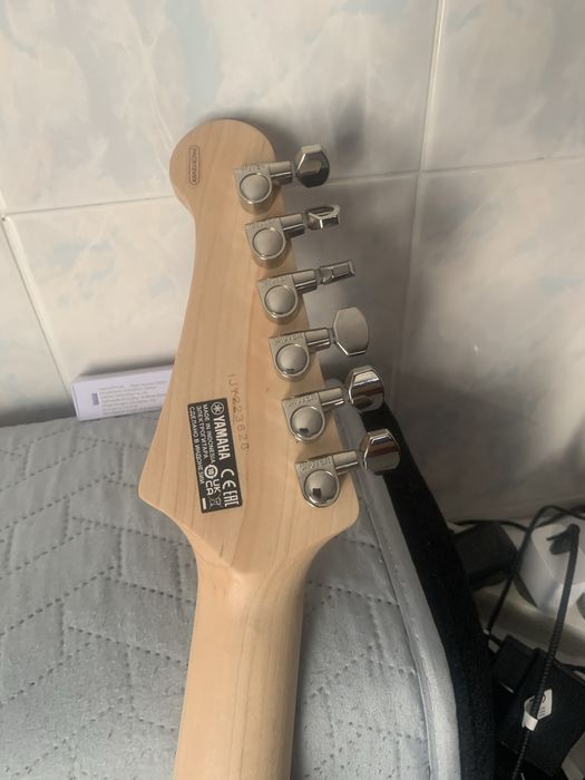 Yamaha pacifica 612 VII