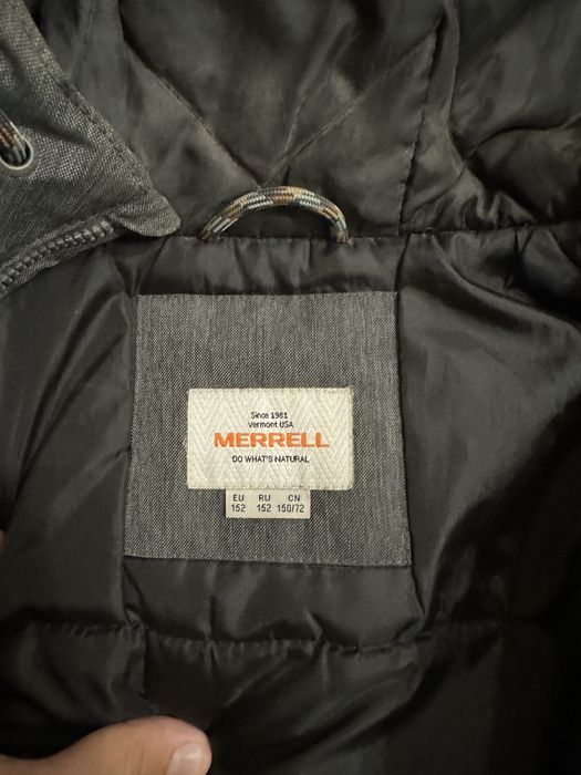 Продам пальто merrell