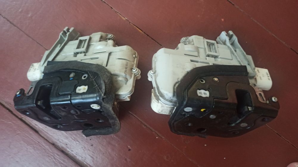 Оригинальные замки дверей audi a6c6